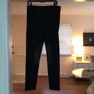 Lafayette 148 black leggings with leather detail